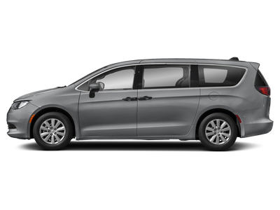 2020 Chrysler Voyager L