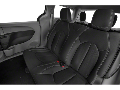 2020 Chrysler Voyager L