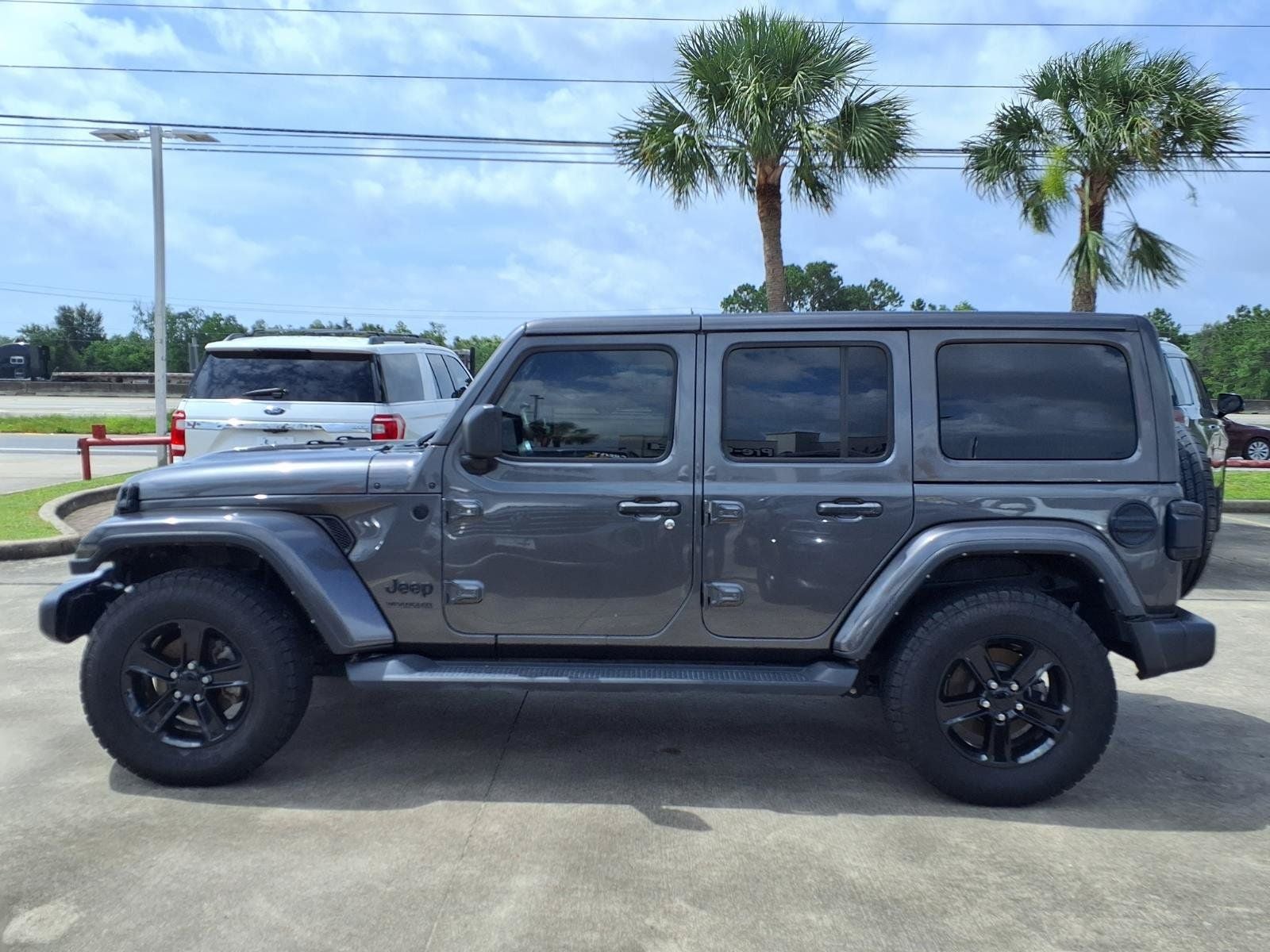 2022 Jeep Wrangler Unlimited Sahara Altitude