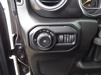 2022 Jeep Wrangler Unlimited Sahara Altitude