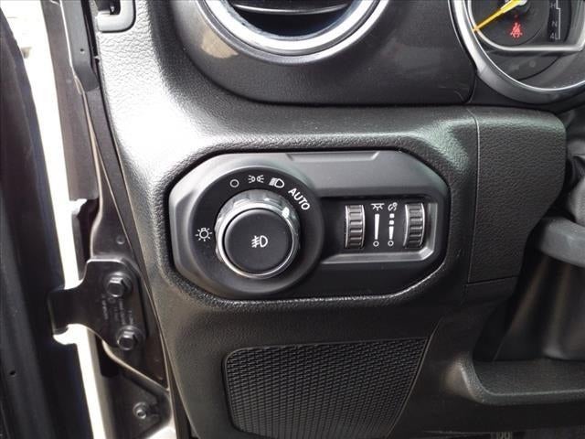 2022 Jeep Wrangler Unlimited Sahara Altitude