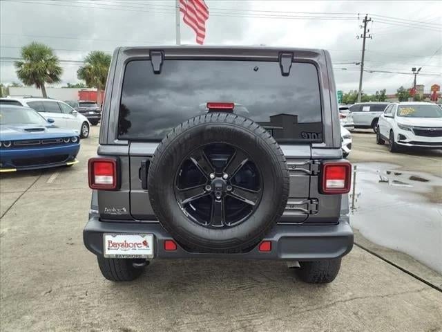 2022 Jeep Wrangler Unlimited Sahara Altitude