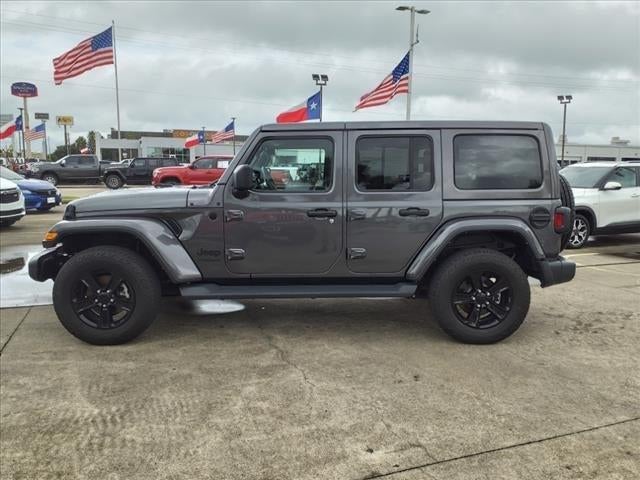 2022 Jeep Wrangler Unlimited Sahara Altitude