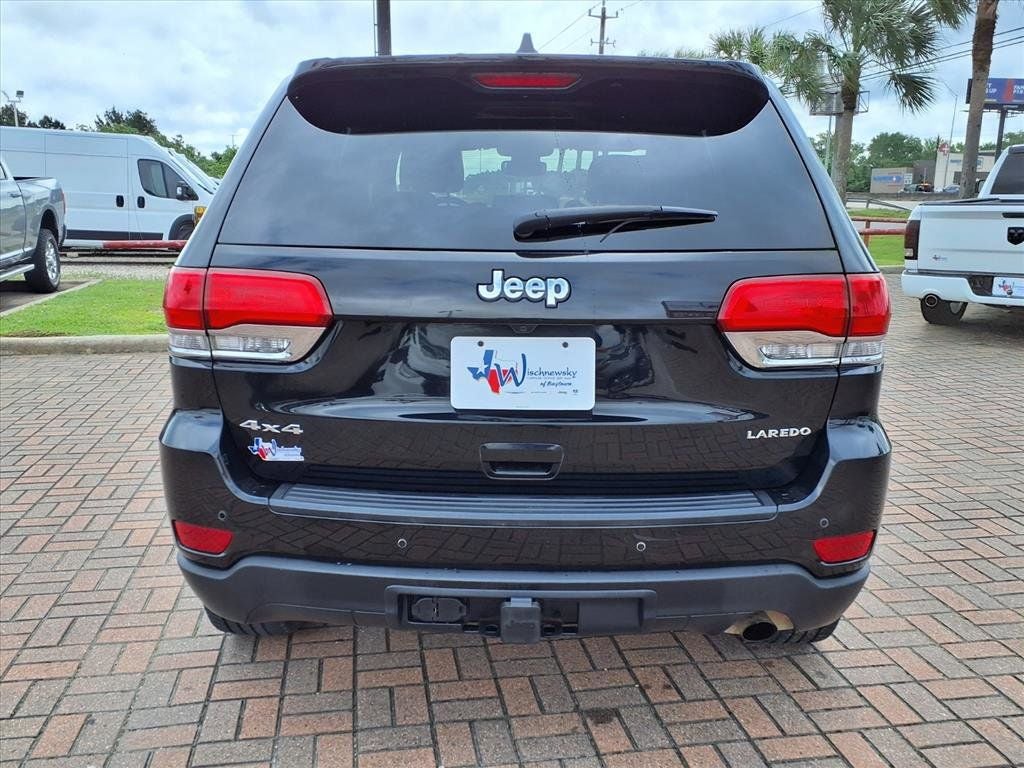2017 Jeep Grand Cherokee Laredo
