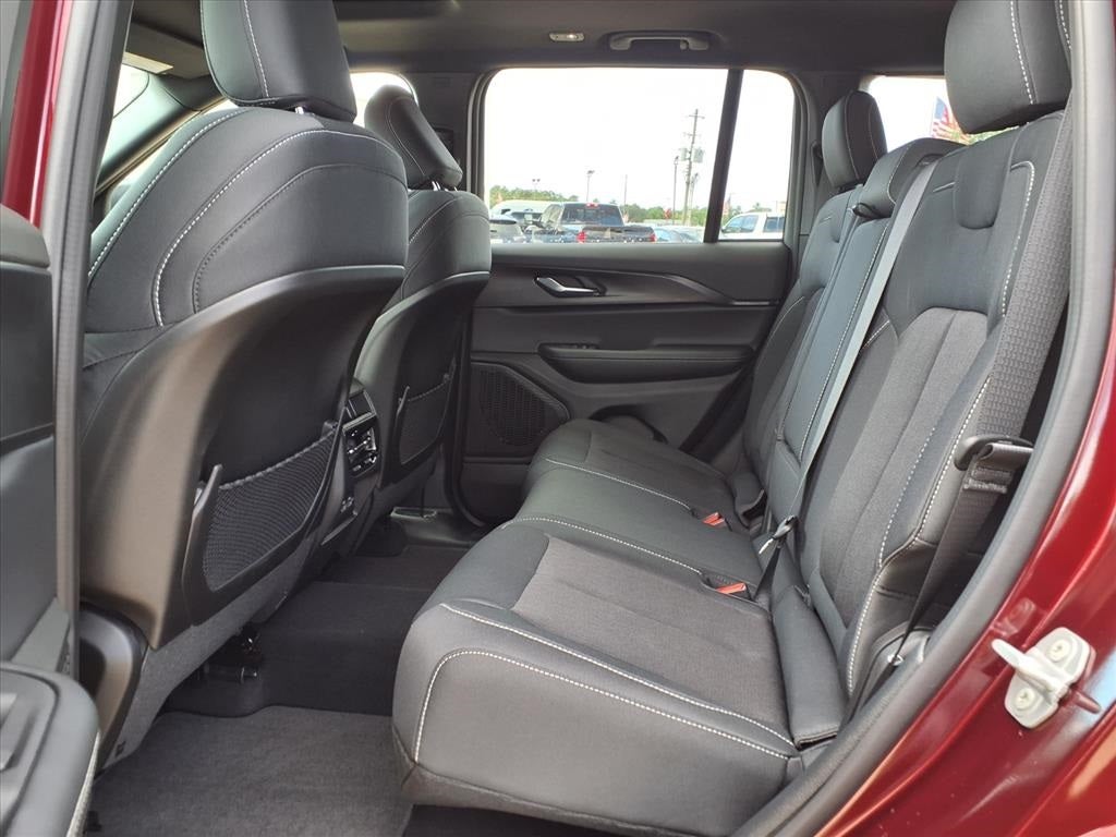 2025 Jeep Grand Cherokee Laredo X