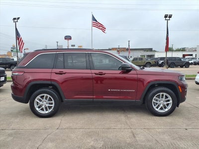 2024 Jeep Grand Cherokee Laredo