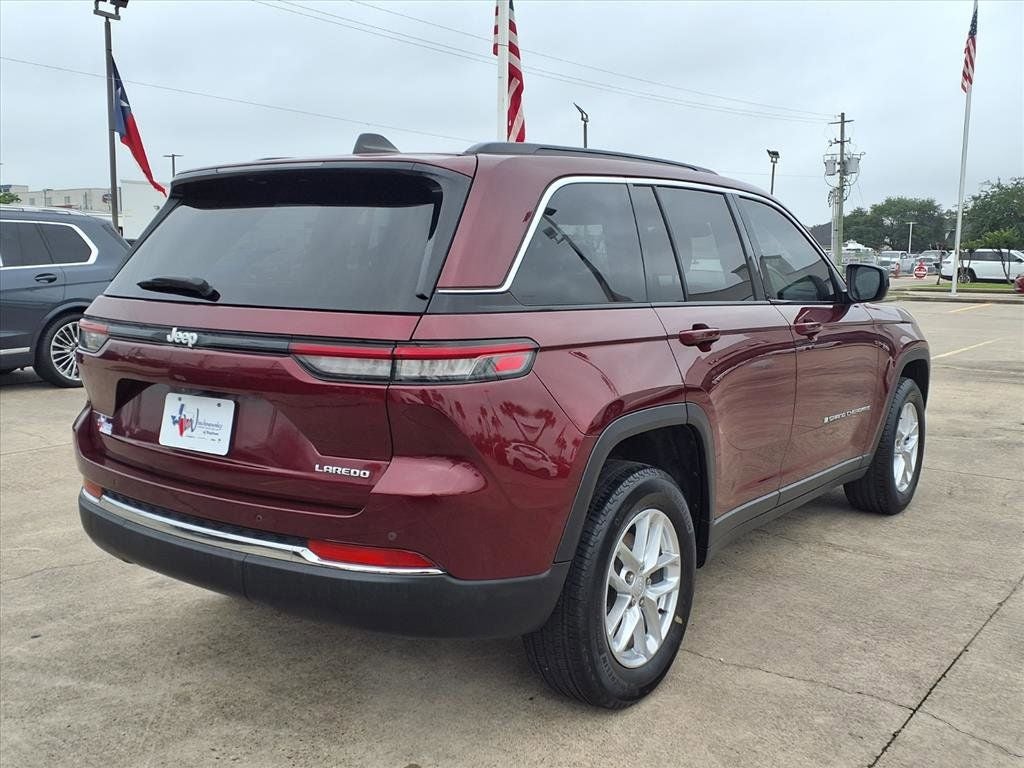 2024 Jeep Grand Cherokee Laredo