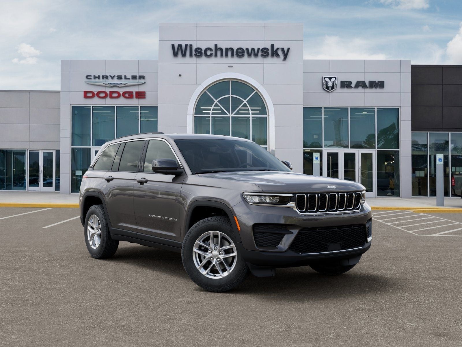 2026 Jeep Grand Cherokee Laredo