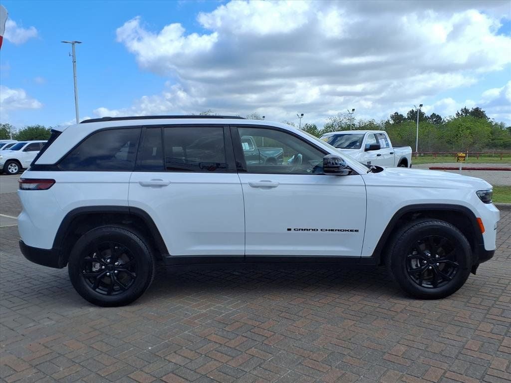 2025 Jeep Grand Cherokee Altitude X