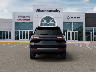 2026 Jeep Grand Cherokee Laredo