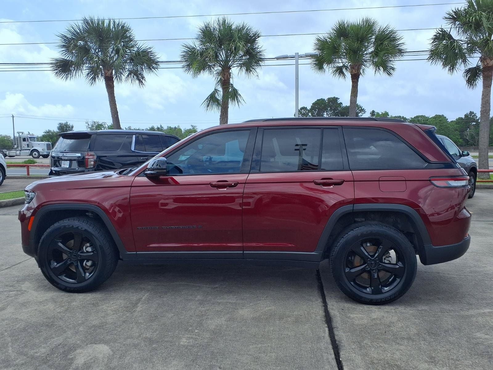 2023 Jeep Grand Cherokee Altitude X