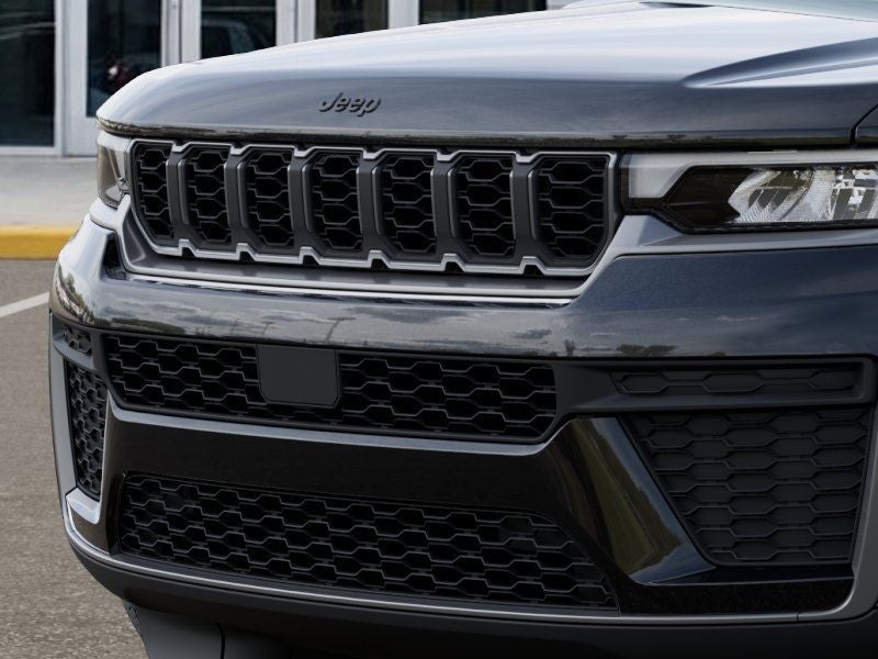 2026 Jeep Grand Cherokee Altitude