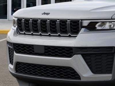 2026 Jeep Grand Cherokee Laredo Altitude