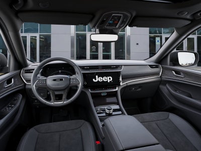 2026 Jeep Grand Cherokee Laredo Altitude