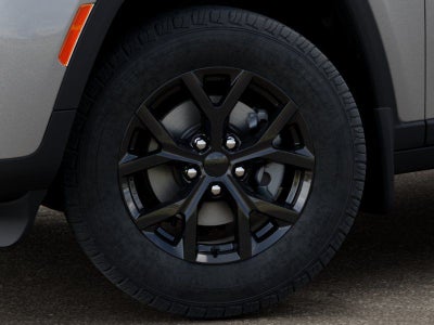 2026 Jeep Grand Cherokee Laredo Altitude