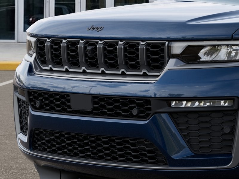 2027 Jeep Grand Cherokee Limited Reserve