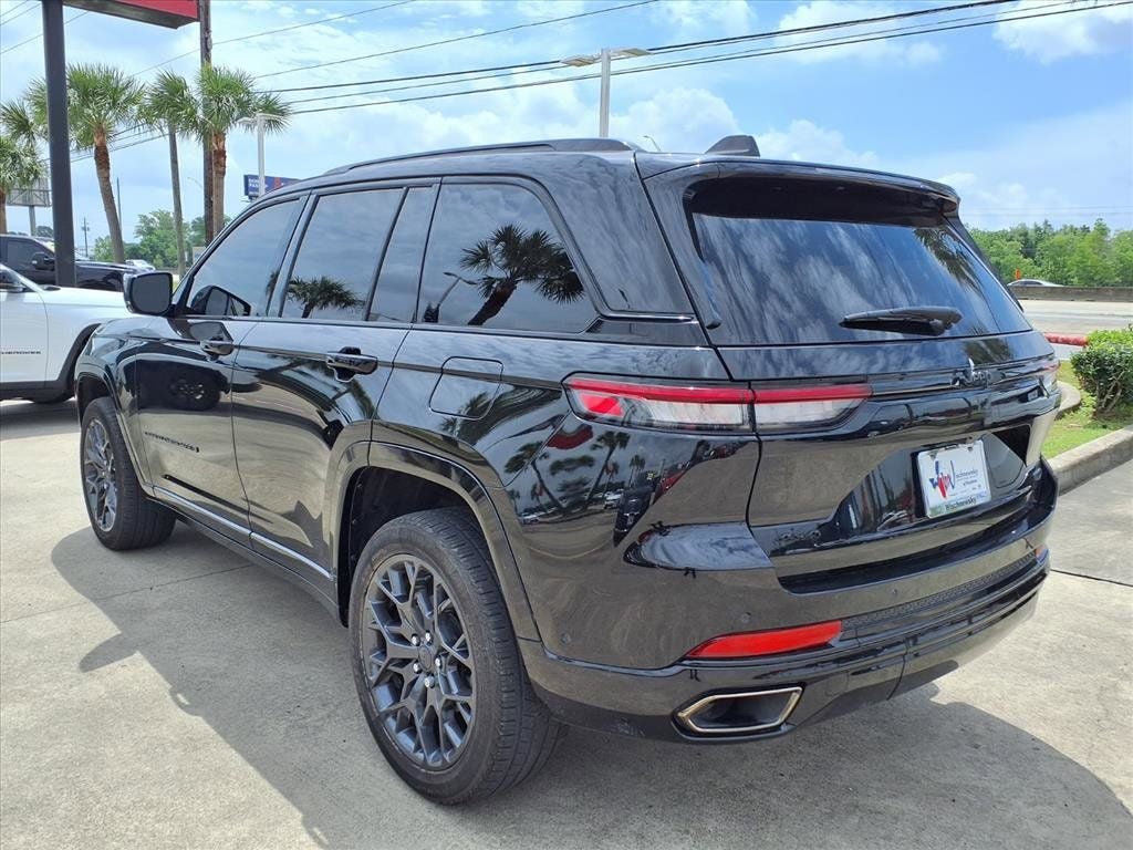 2025 Jeep Grand Cherokee Summit
