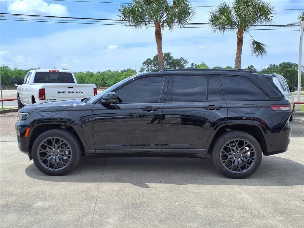 2025 Jeep Grand Cherokee Summit
