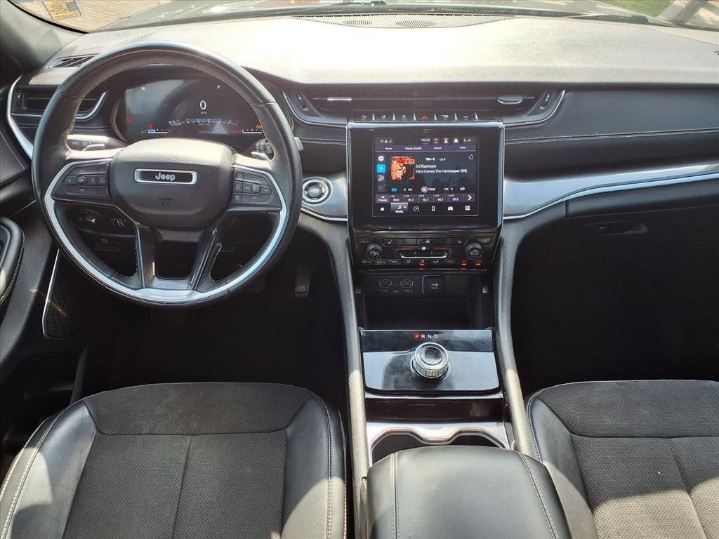 2022 Jeep Grand Cherokee L Altitude