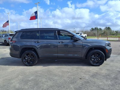 2022 Jeep Grand Cherokee L Altitude