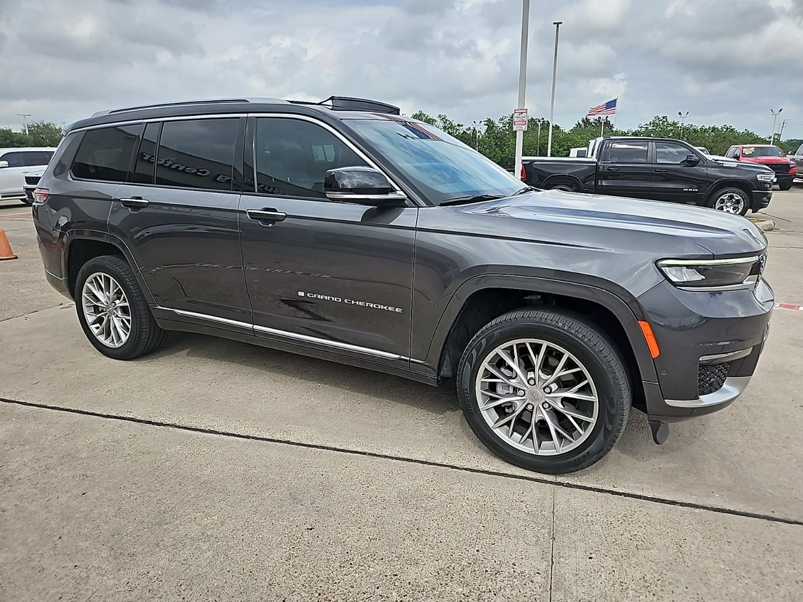 2023 Jeep Grand Cherokee L Summit