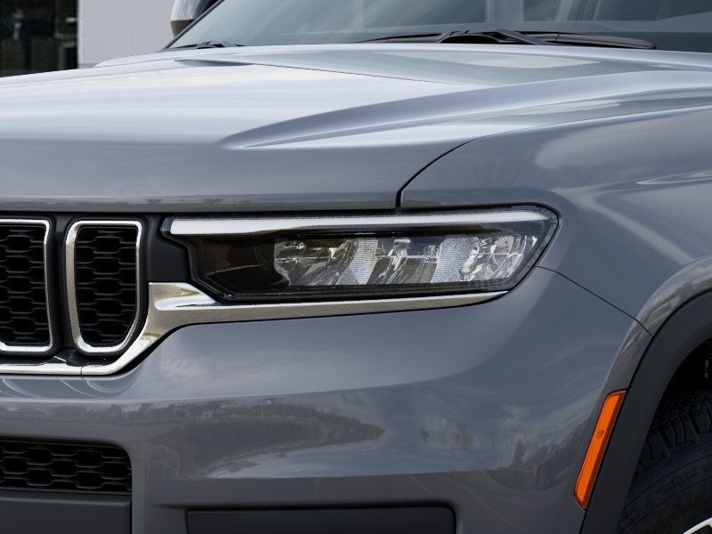 2027 Jeep Grand Cherokee L Laredo