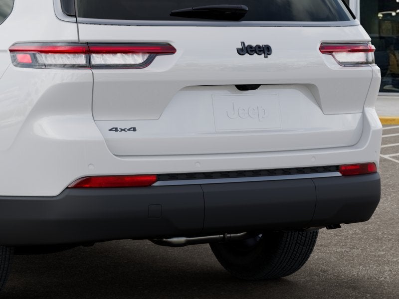 2027 Jeep Grand Cherokee L Laredo Altitude