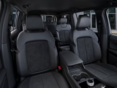 2027 Jeep Grand Cherokee L Laredo Altitude