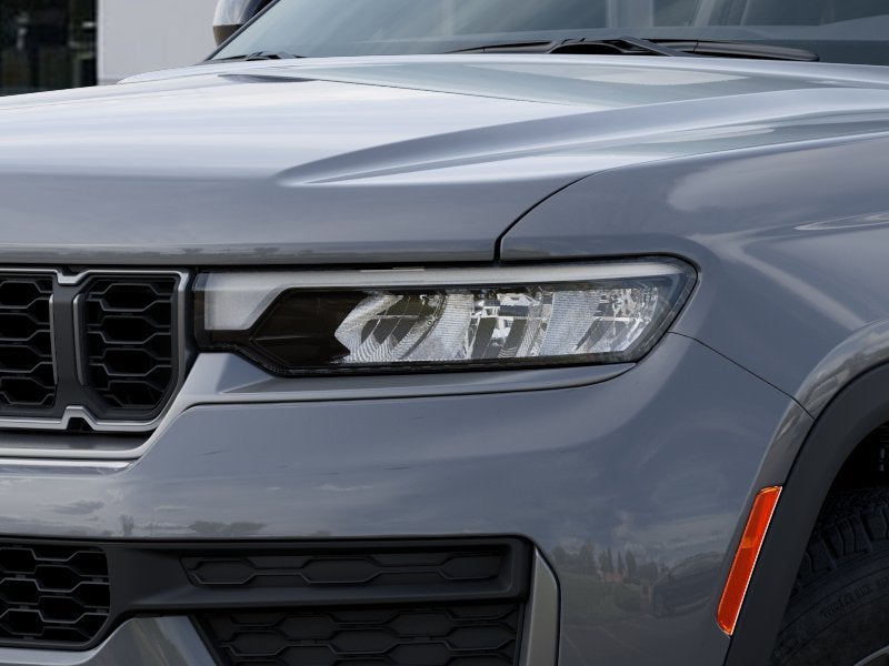 2027 Jeep Grand Cherokee L Laredo Altitude