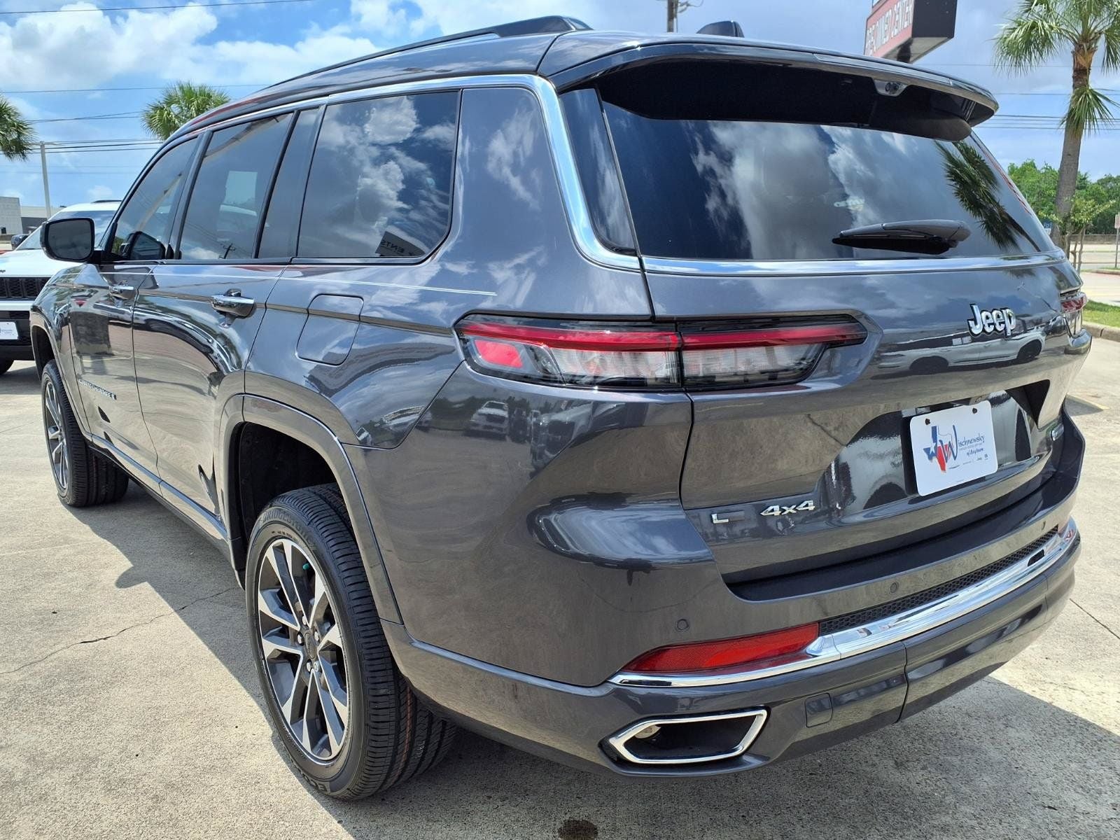2023 Jeep Grand Cherokee L Overland