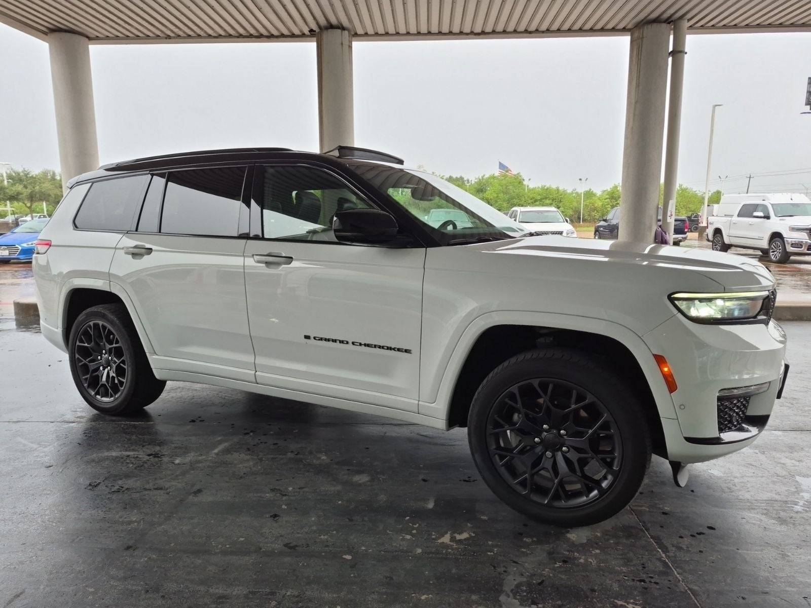 2023 Jeep Grand Cherokee L Summit