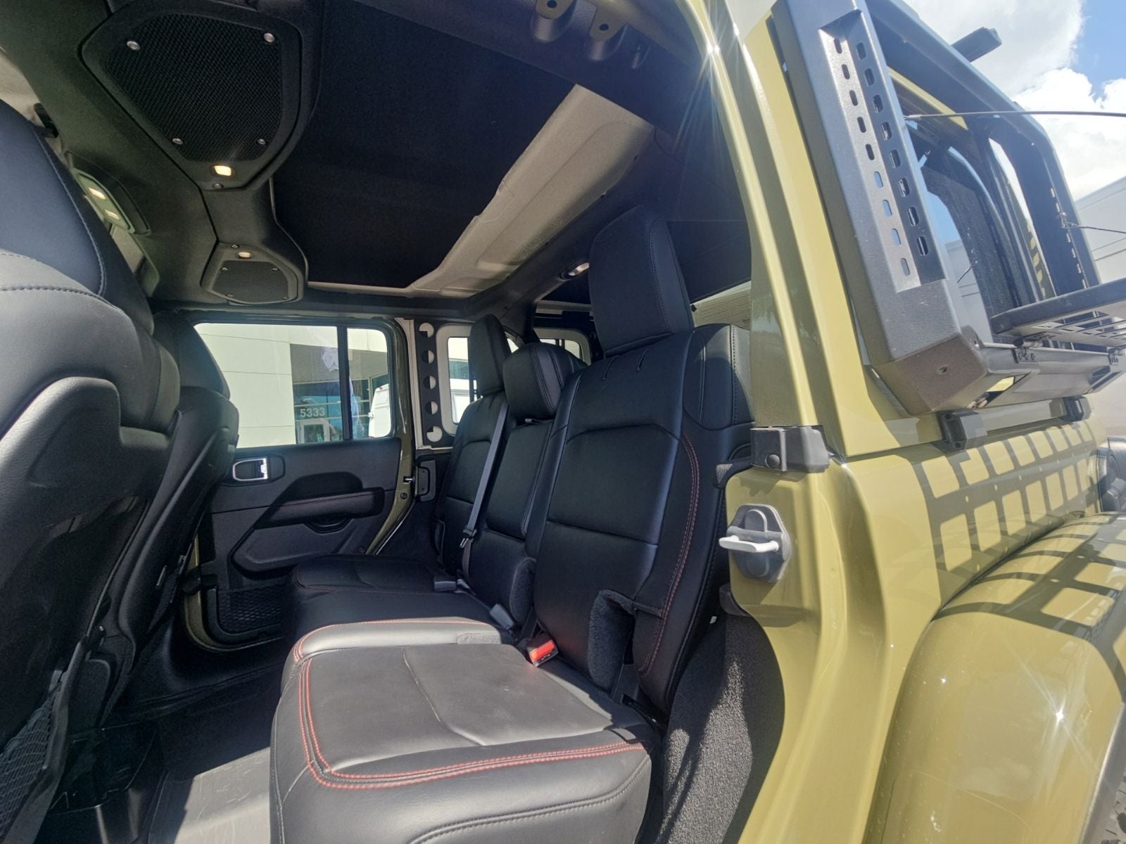 2025 Jeep Wrangler Rubicon X