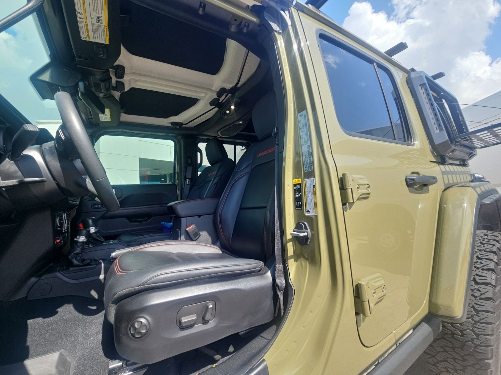 2025 Jeep Wrangler Rubicon X