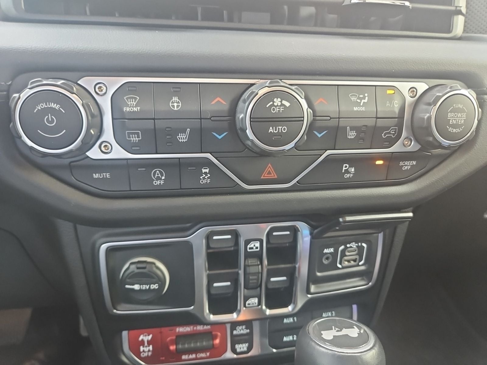 2025 Jeep Wrangler Rubicon X