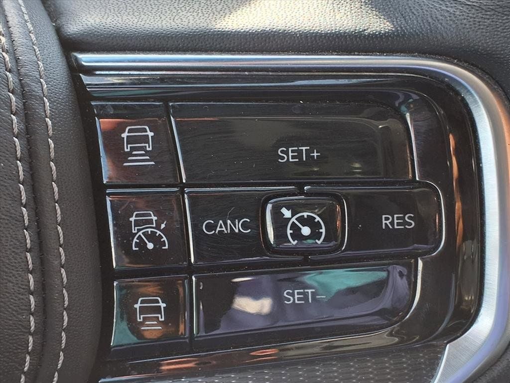 2024 Jeep Grand Wagoneer L Series II