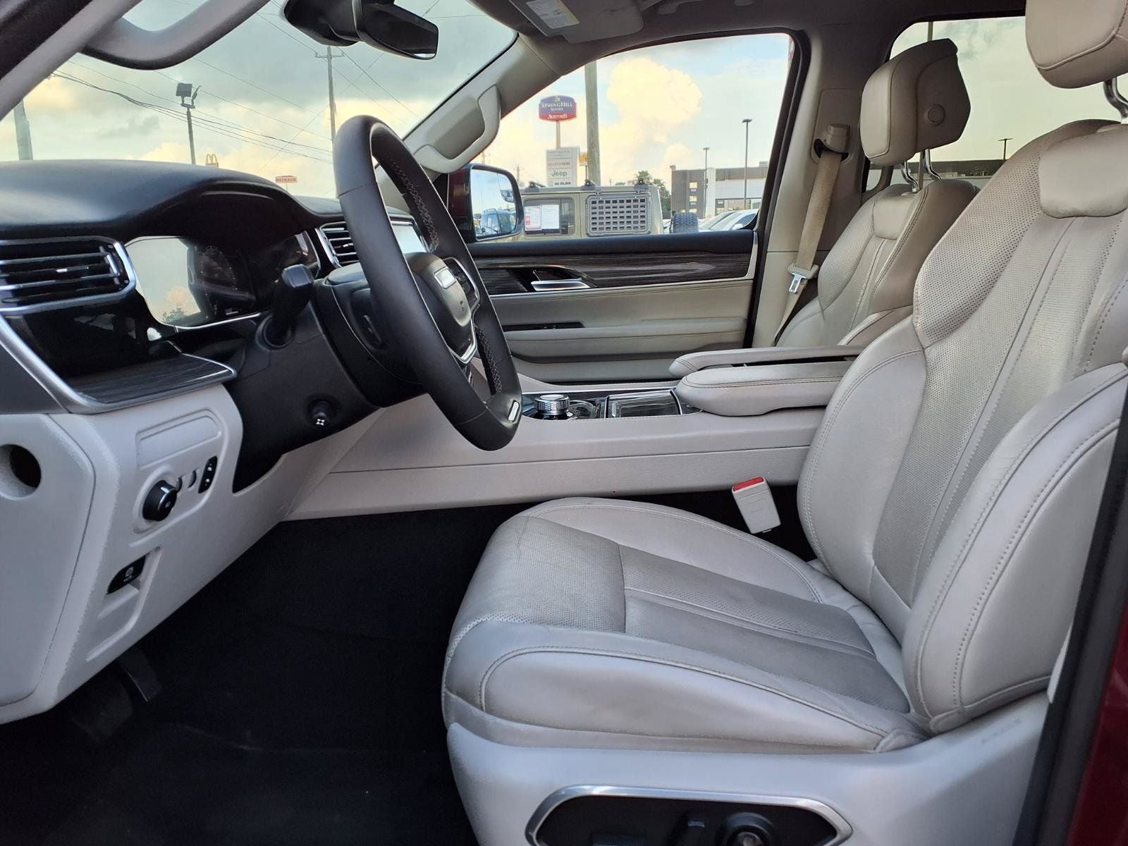 2022 Jeep Wagoneer Series III