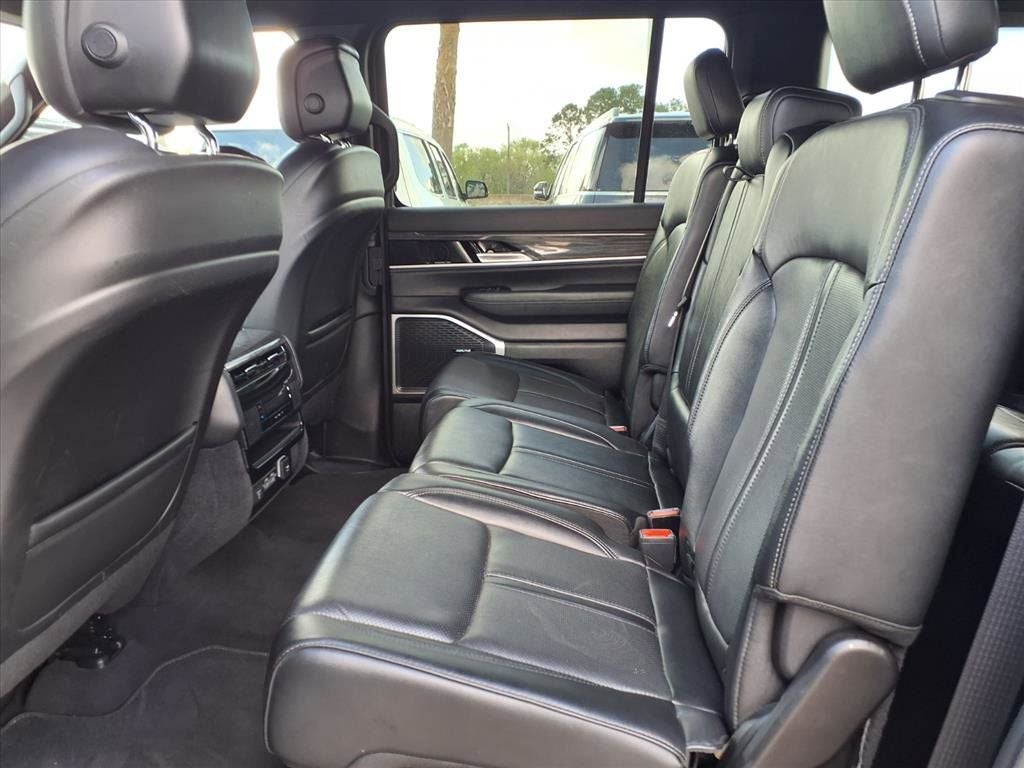 2022 Jeep Wagoneer Series II