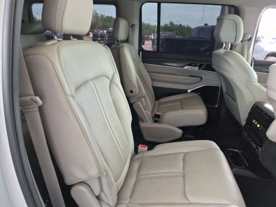 2022 Jeep Wagoneer Series III