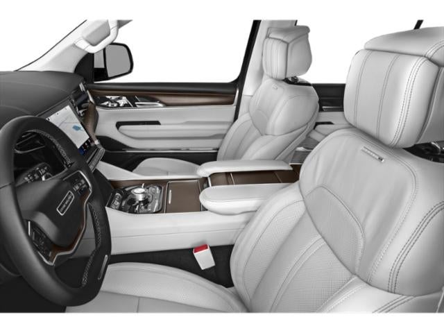 2023 Jeep Grand Wagoneer Base