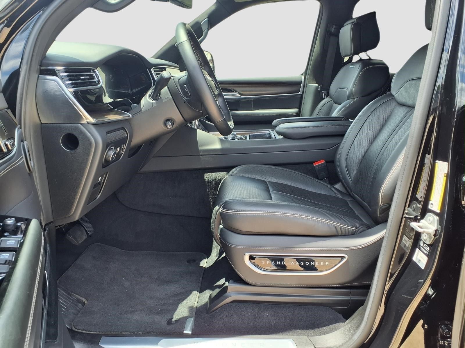 2022 Jeep Grand Wagoneer Series II