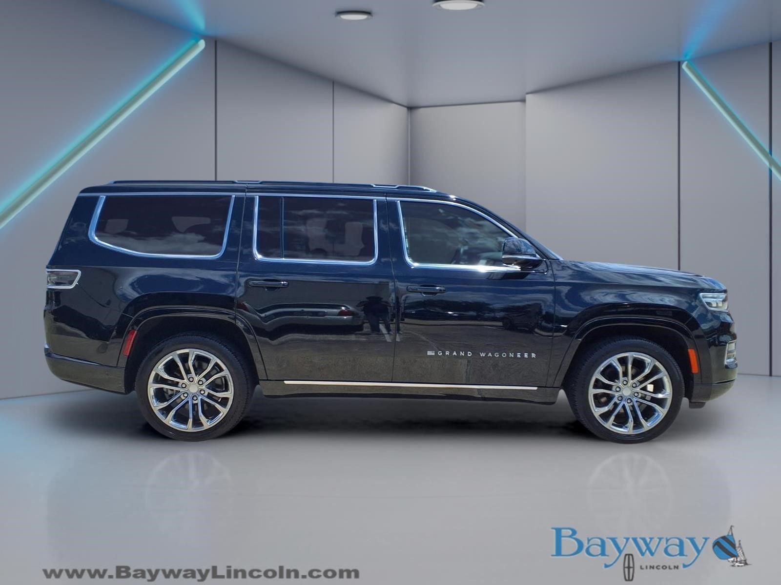 2022 Jeep Grand Wagoneer Series II
