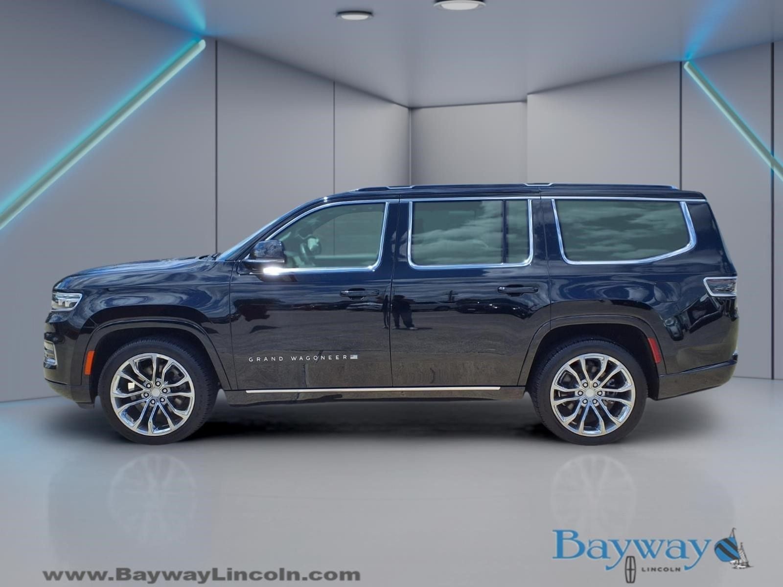 2022 Jeep Grand Wagoneer Series II