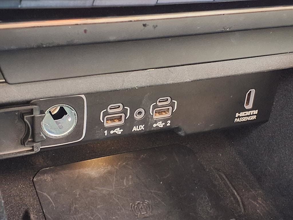 2023 Jeep Grand Wagoneer Series II