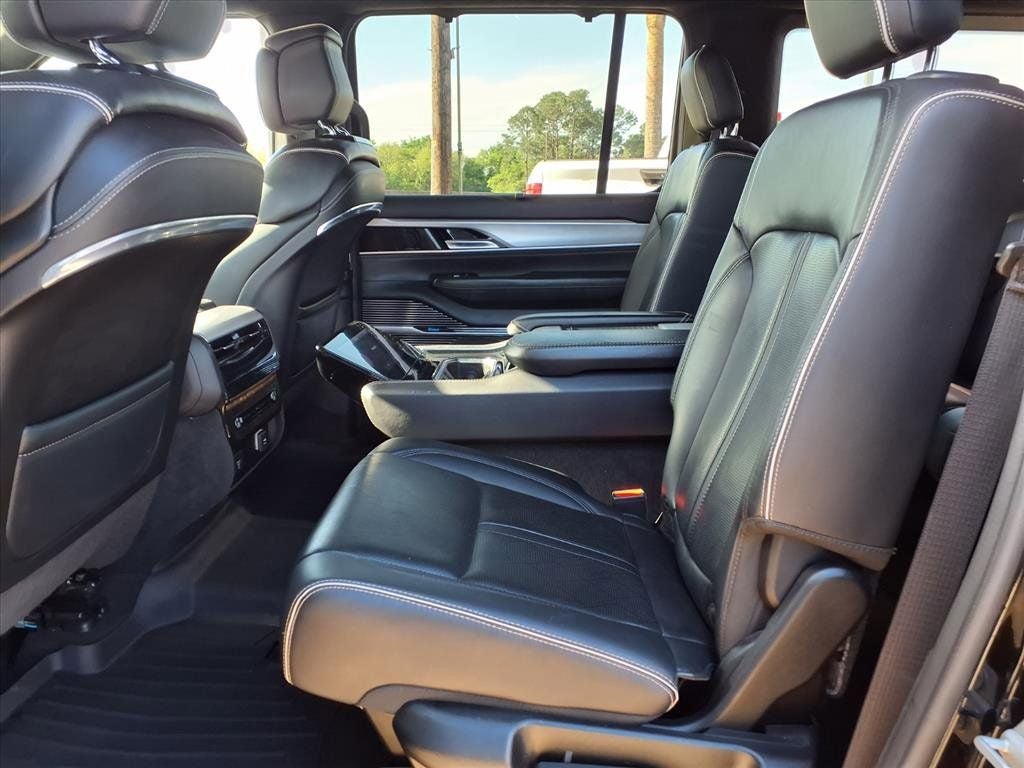 2023 Jeep Grand Wagoneer Series II