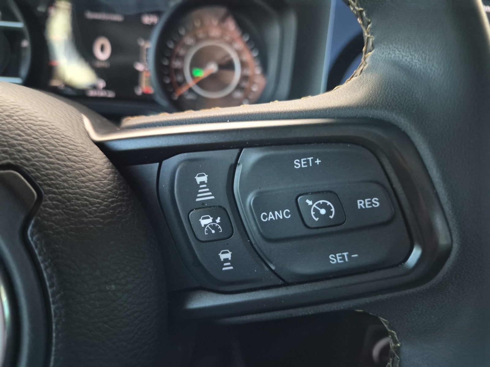 2024 Jeep Gladiator Sport S
