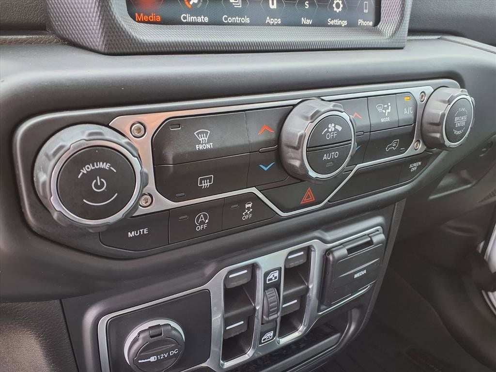 2022 Jeep Gladiator Overland