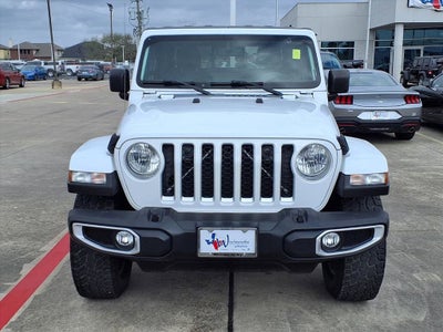2022 Jeep Gladiator Overland