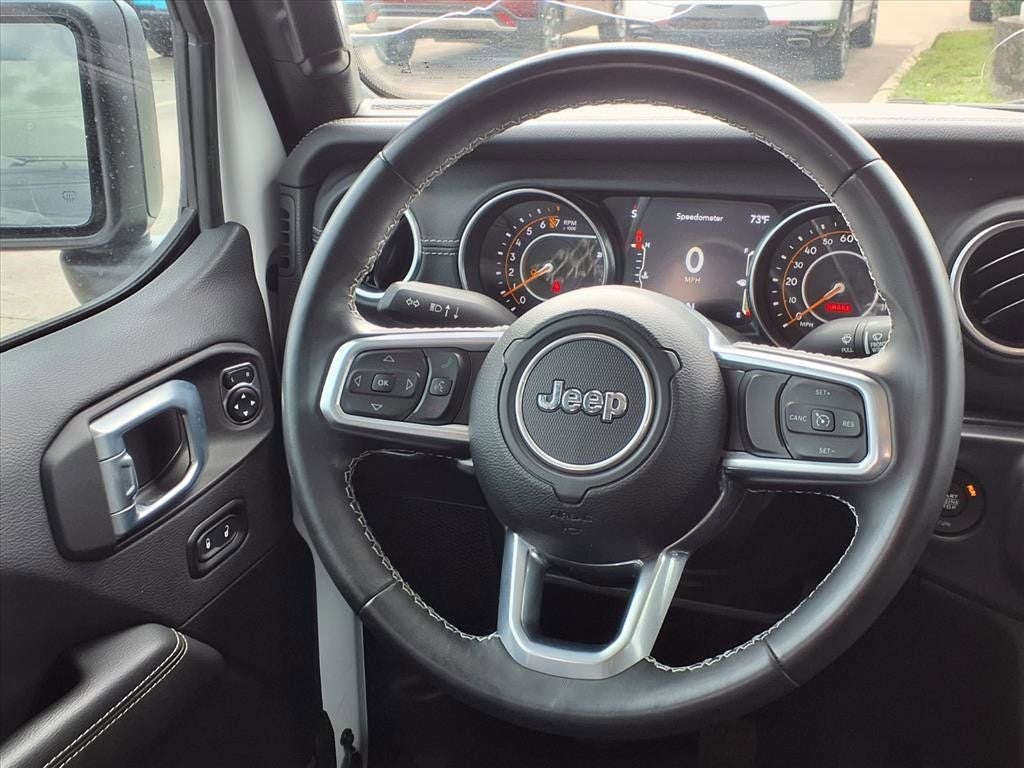 2022 Jeep Gladiator Overland