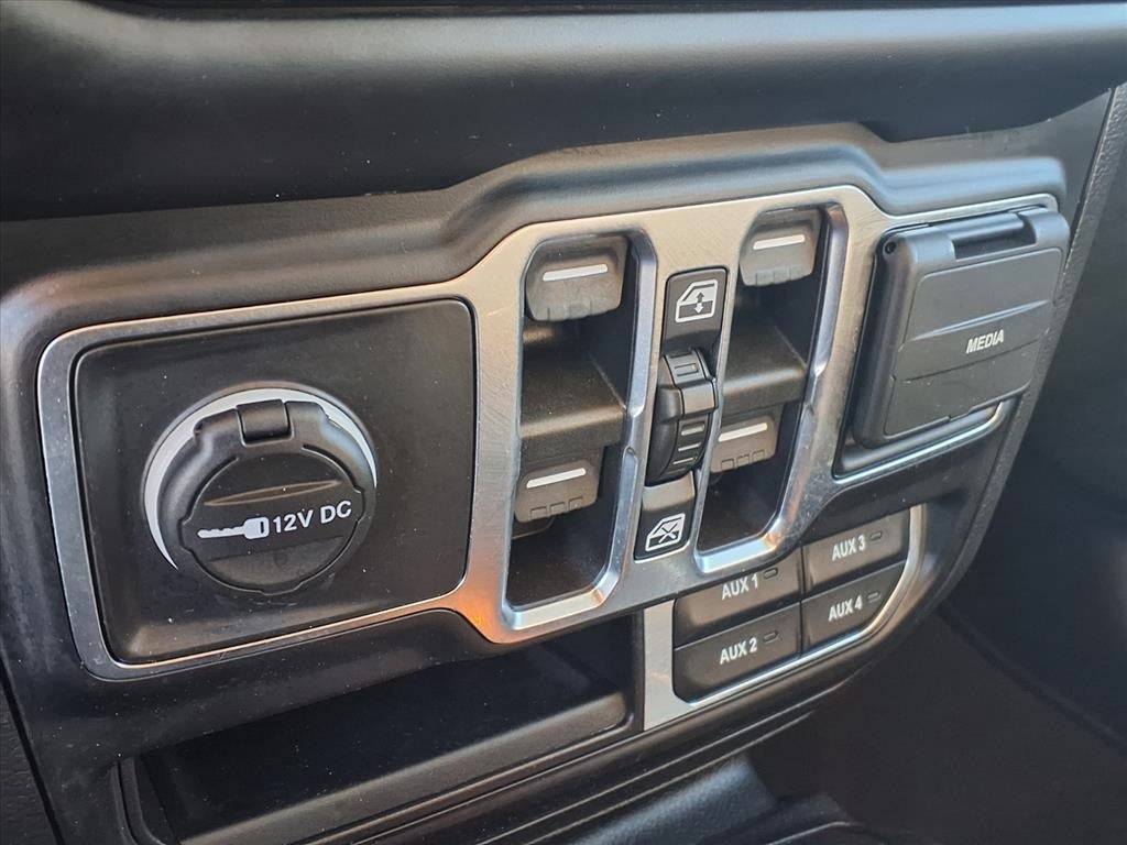 2021 Jeep Gladiator Overland