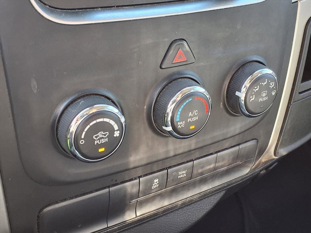 2019 RAM 1500 Classic SLT